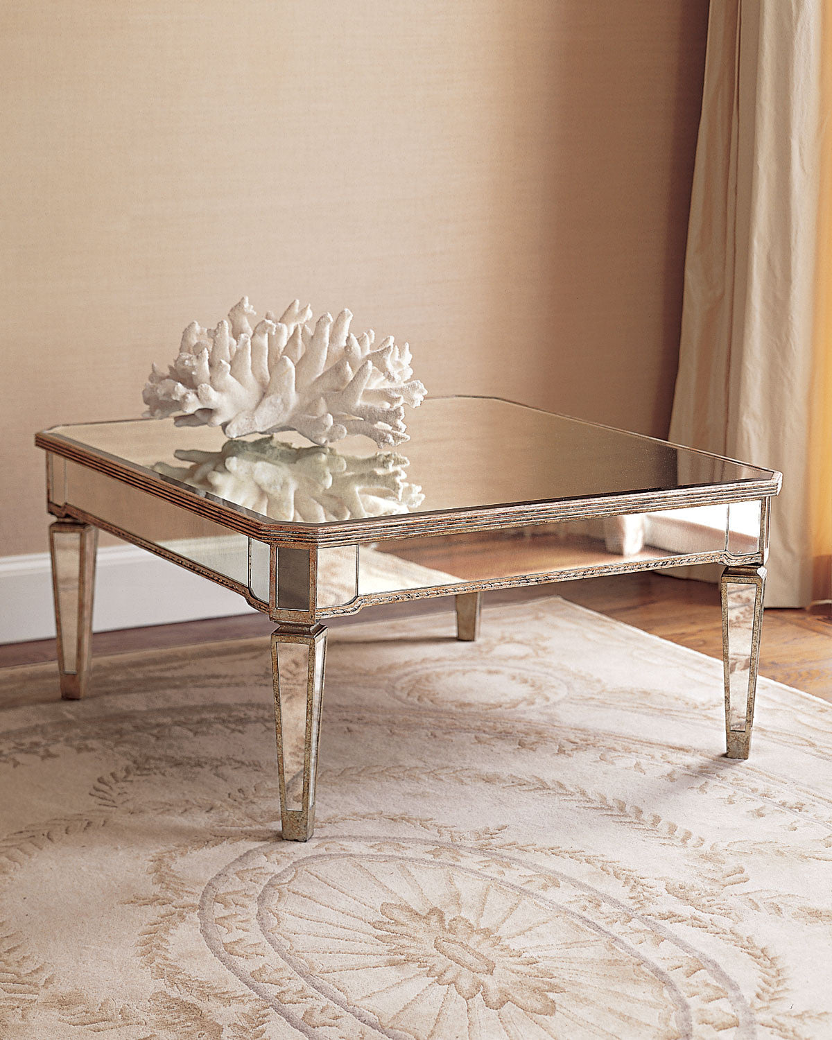Arianne Mirrored Cocktail Table